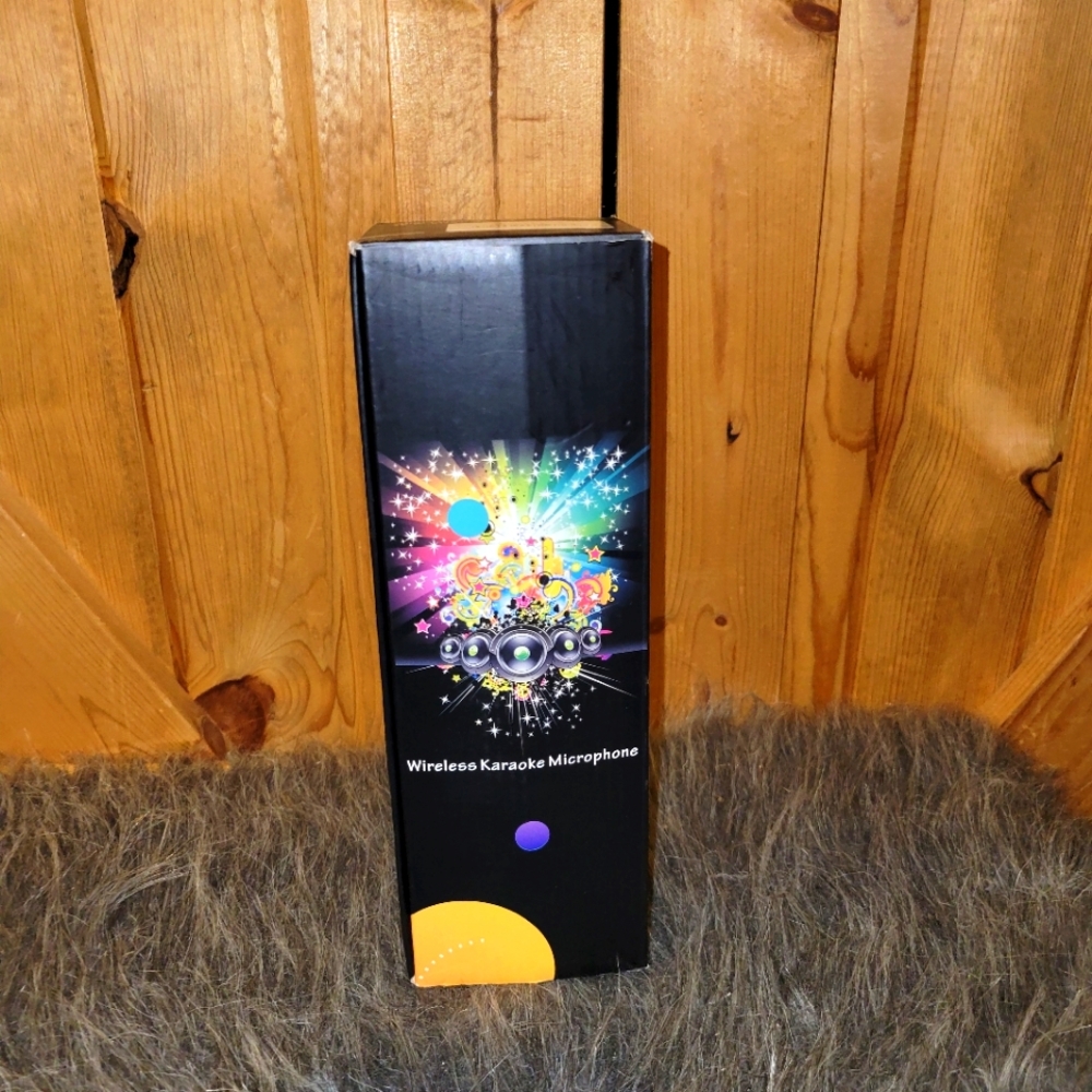 Wireless Bluetooth Karaoke Microphone